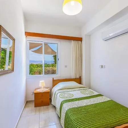 Villa Chara Mari Polis